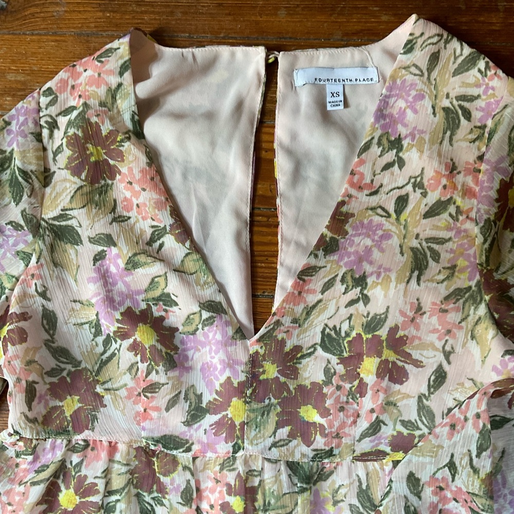 Floral Nordstrom dress - Picture 2 of 8